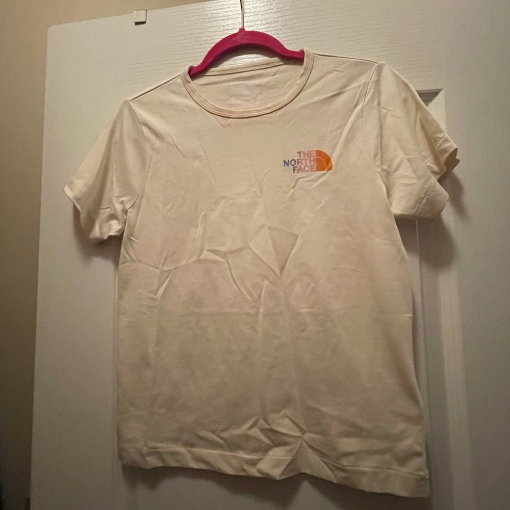 TNF crop top style